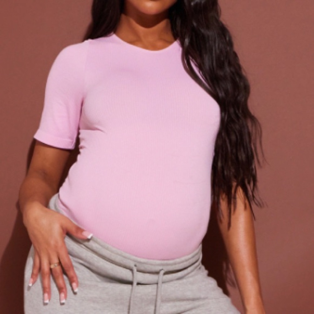 NWOT Maternity Pretty Little Thing Light Pink Seamless Contour Rib Bodysuit